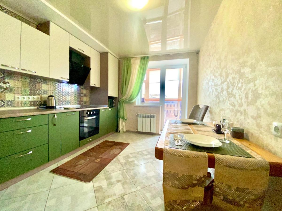 Apartpoltava Простора Однокімнатна Квартира В Новобудові, Корпусний Парк エクステリア 写真