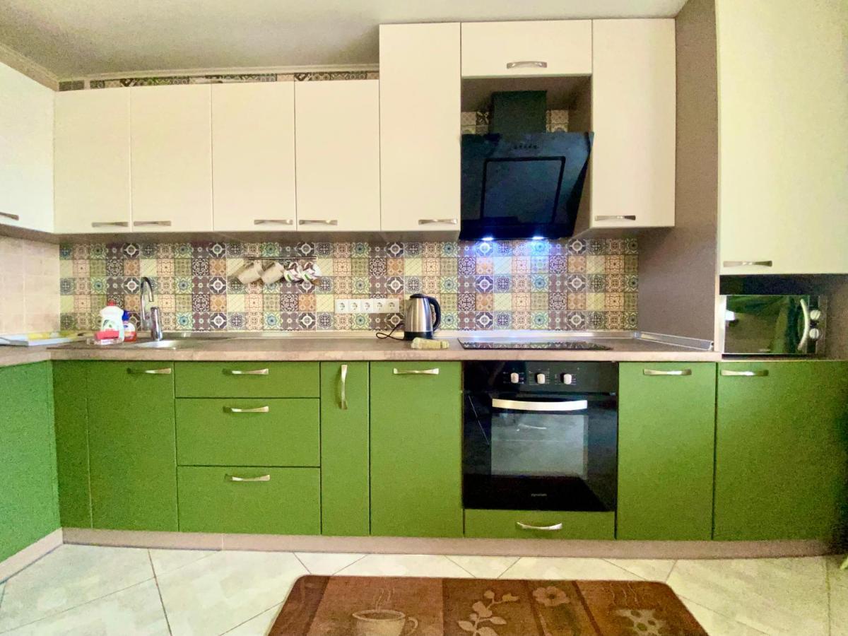 Apartpoltava Простора Однокімнатна Квартира В Новобудові, Корпусний Парк エクステリア 写真