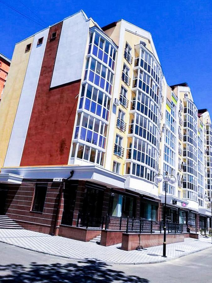 Apartpoltava Простора Однокімнатна Квартира В Новобудові, Корпусний Парк エクステリア 写真